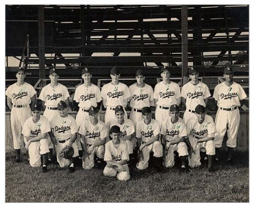 Team photo of the 1948 Greenwood Dodgers.
